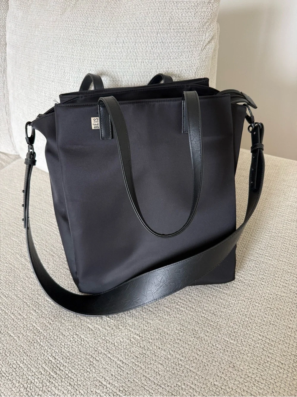 BEIS Black Tote with Detachable Crossbody Strap - Picture 3 of 8